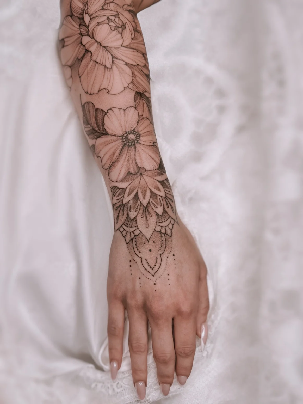 Floral Tattoo aus Ink District Heppenheim