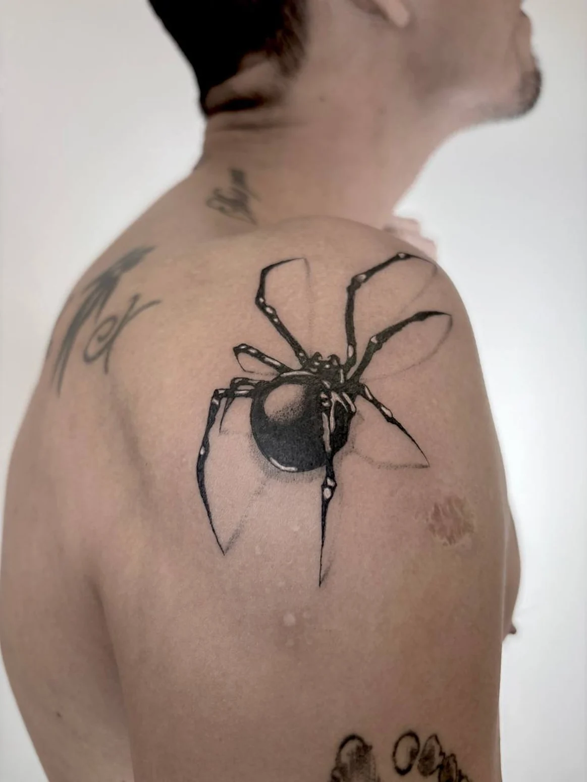 Fineline Tattoo aus Ink District Korbach